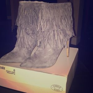 Steve Madden Flappper booties